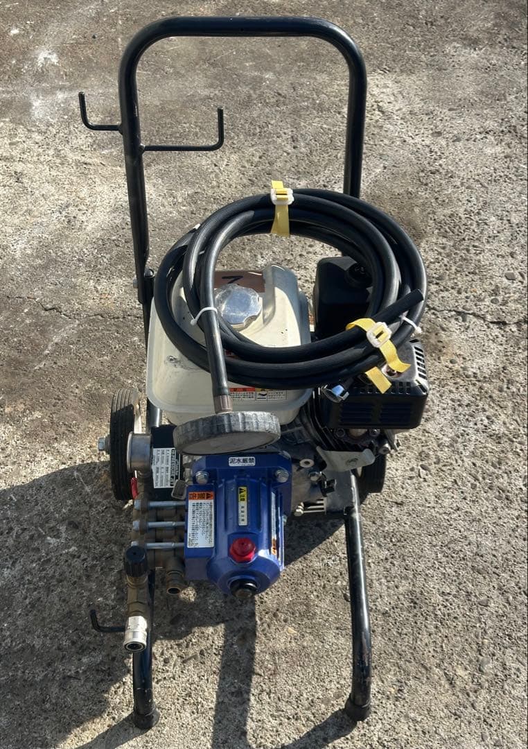 2. ツルミエンジン式高圧洗浄機 HPJ-4120ME-TK本体＆給水ホース
