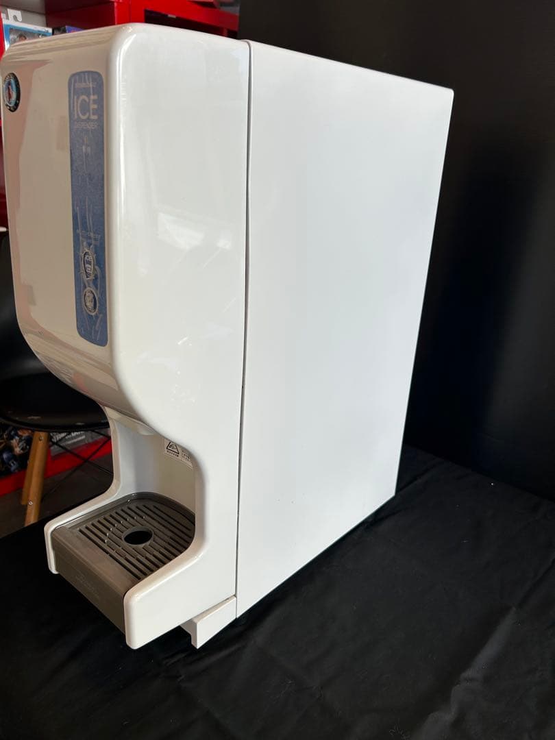 ホシザキシャトルアイスディスペンサー　ホシザキ　　　ICE製氷機 卓上型ホワイト