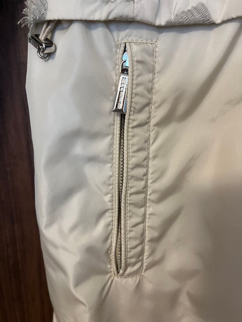 【MooRER 】ムーレー　レディース　ナイロンジャケット　コート　サイズ42