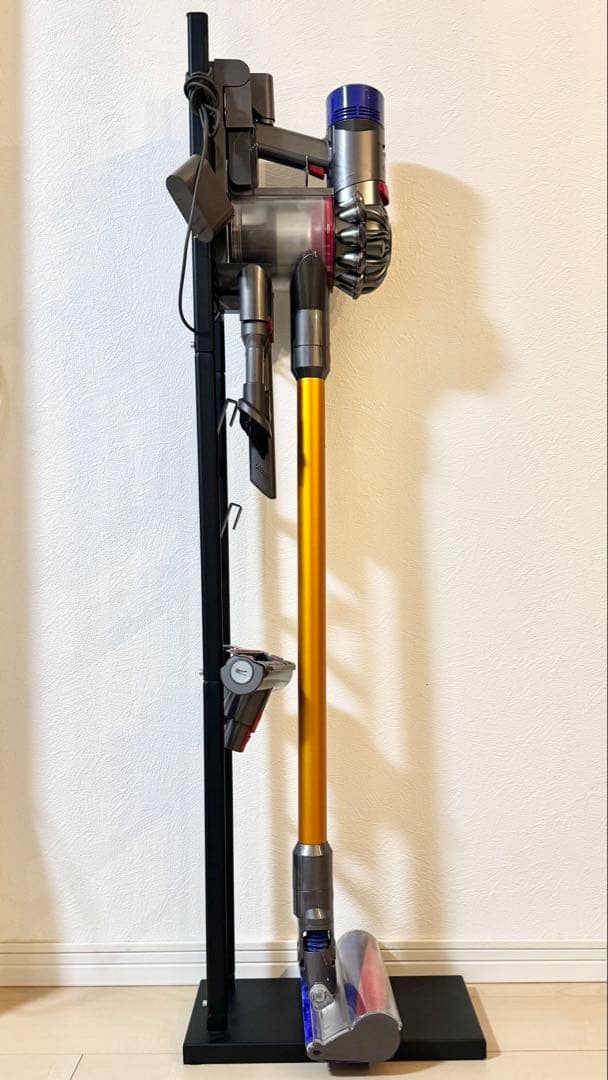 まとめ売り Dyson V8 fluffy ダイソン スタンドセット 動作確認済