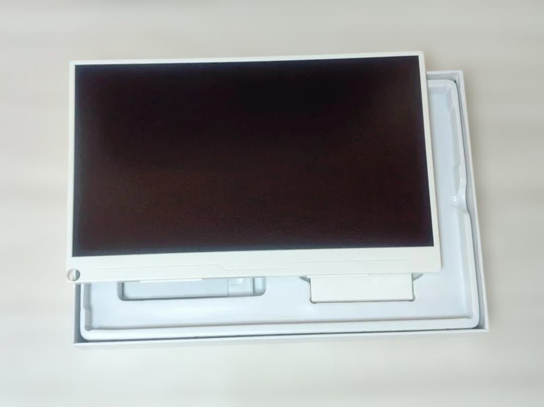 15.6インチ UPERFECT モバイルモニター ホワイト