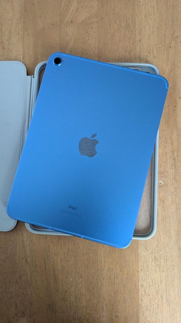 Apple iPad　第10世代　Wi-Fi＋Cellularモデル　64GB