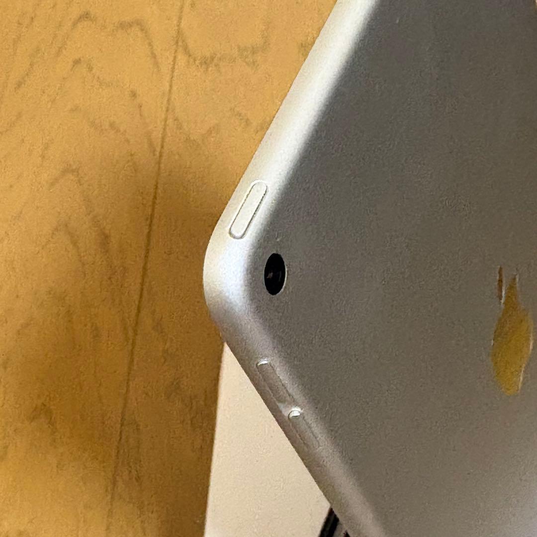 Apple iPad mini 第５世代シルバー WI-FI本体ジャンク