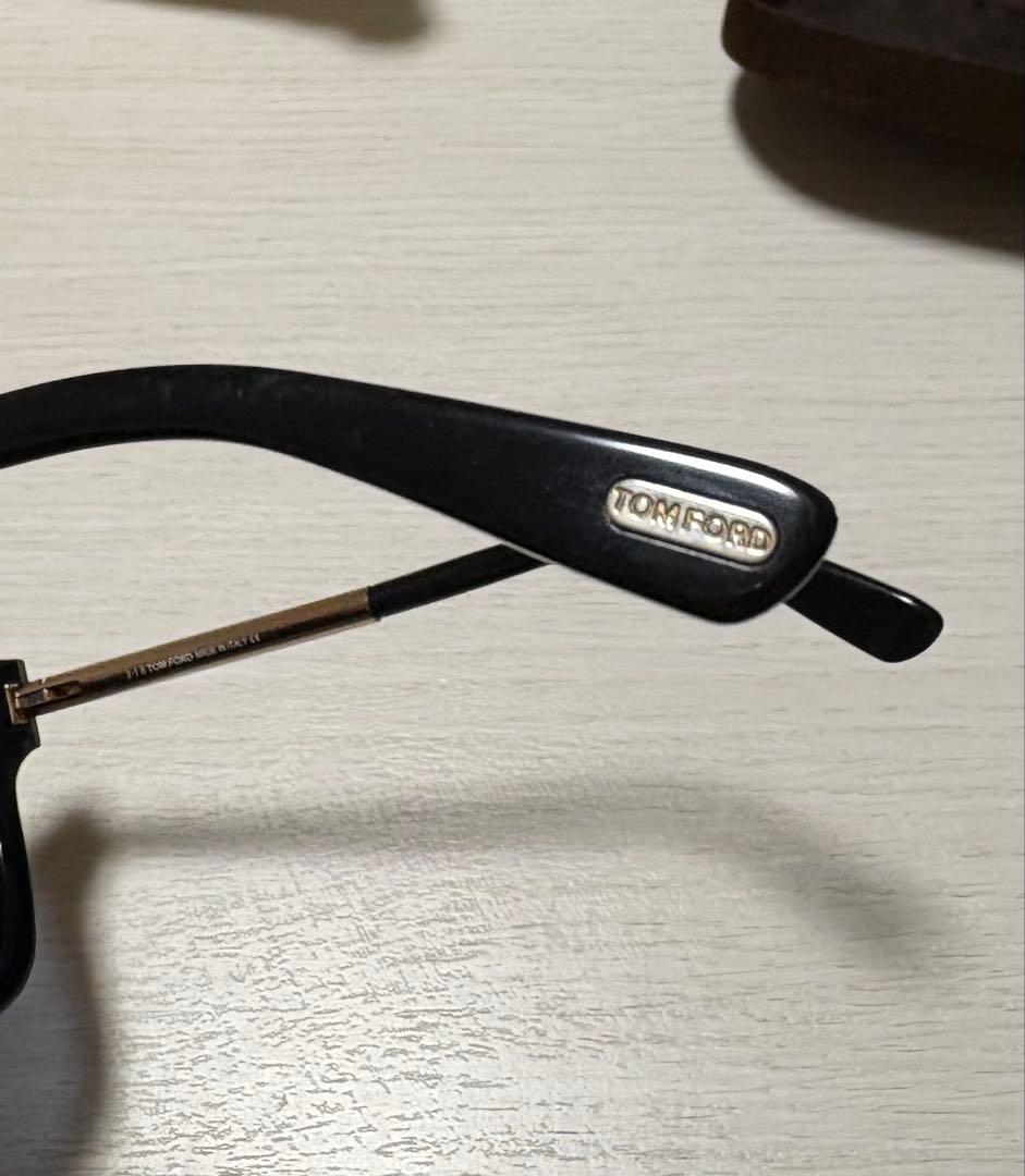 TOM FORD TF436 01C 53サングラス