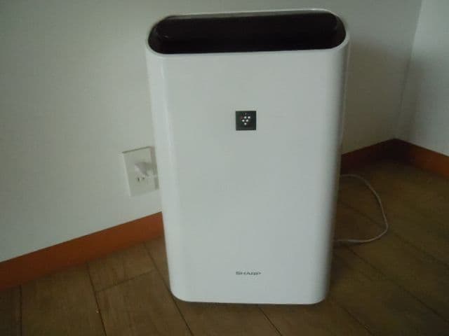シャープ プラズマクラスター 衣類乾燥除湿機 2016年製 CV-F120-W