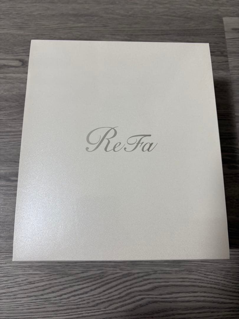 【リファ】リファカラット　美顔器箱付き