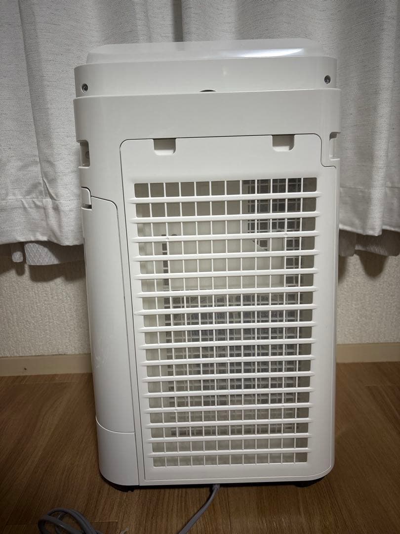 【美品】シャープ 加湿空気清浄機 プラズマクラスター2021年製KC-L50-W