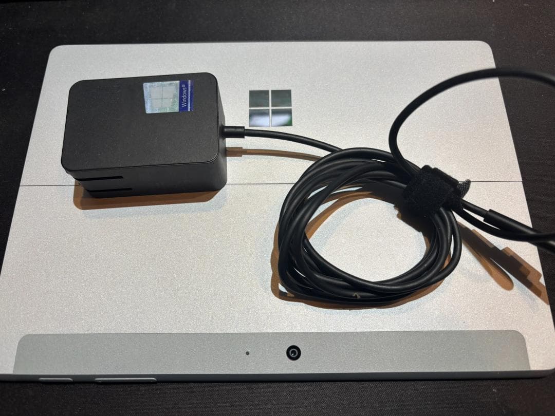 【値下げ】Microsoft Surface Go 本体 8GB/128GB