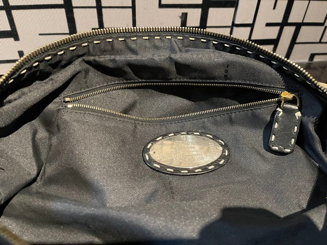 FENDI フェンディ　ドラムバック