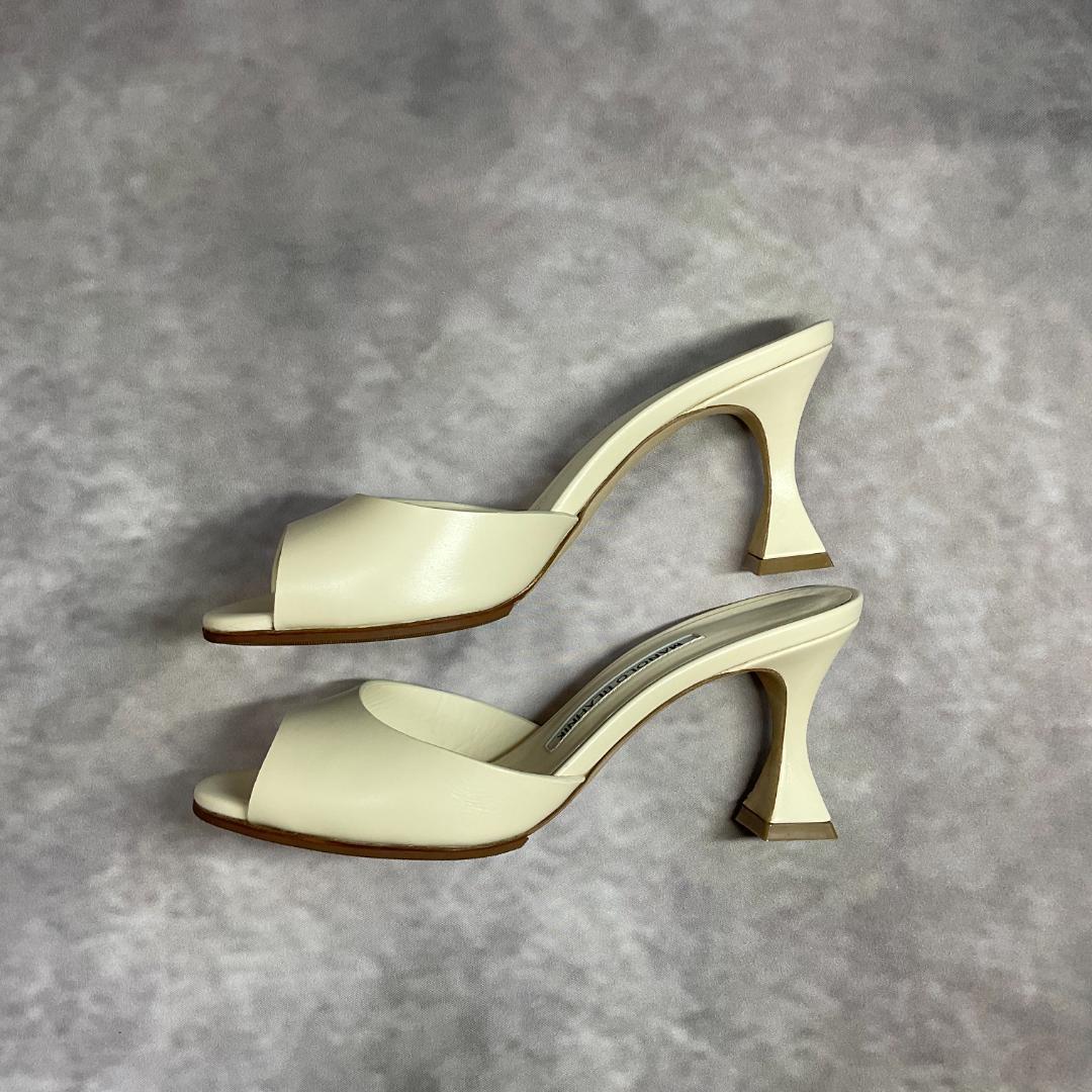 【大特価】マノロ ブラニク JADARONA ミュール（サイズ36:23cm）