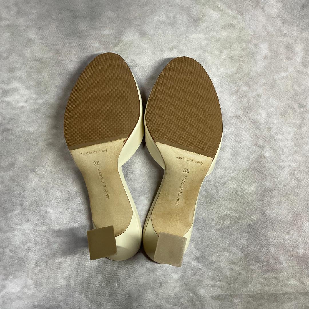 【大特価】マノロ ブラニク JADARONA ミュール（サイズ36:23cm）