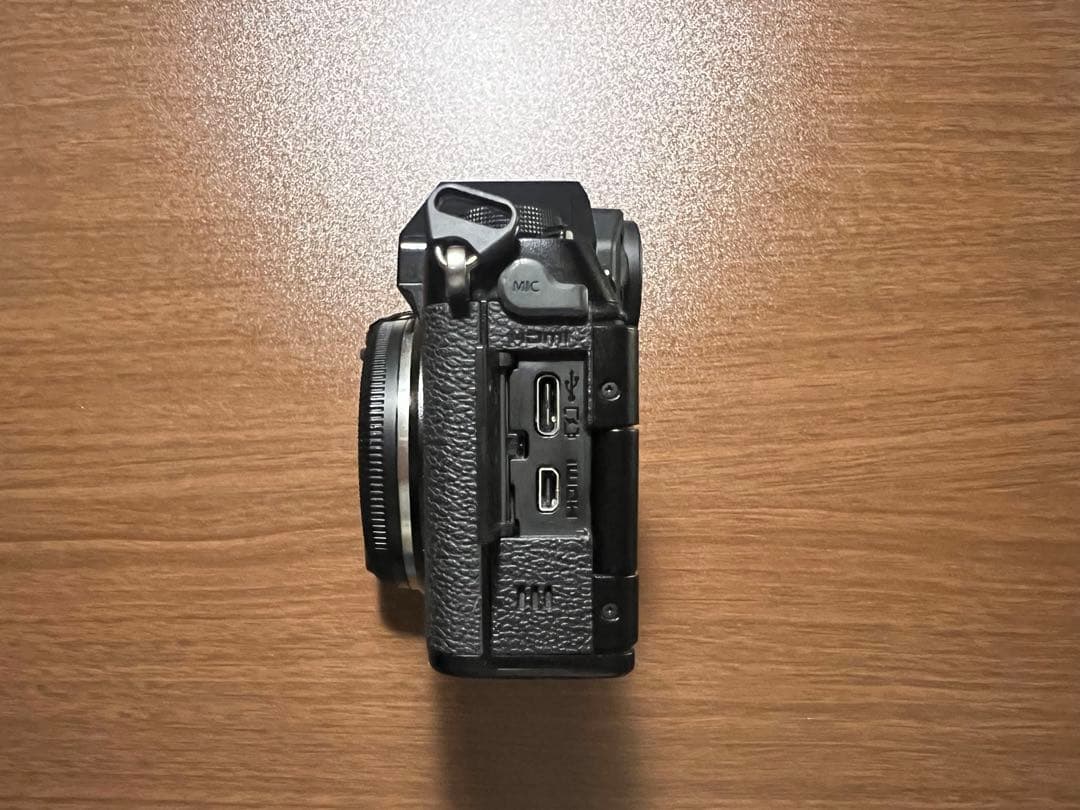 FUJIFILM X-S10 ※レンズ&レンズフィルター&予備バッテリー付