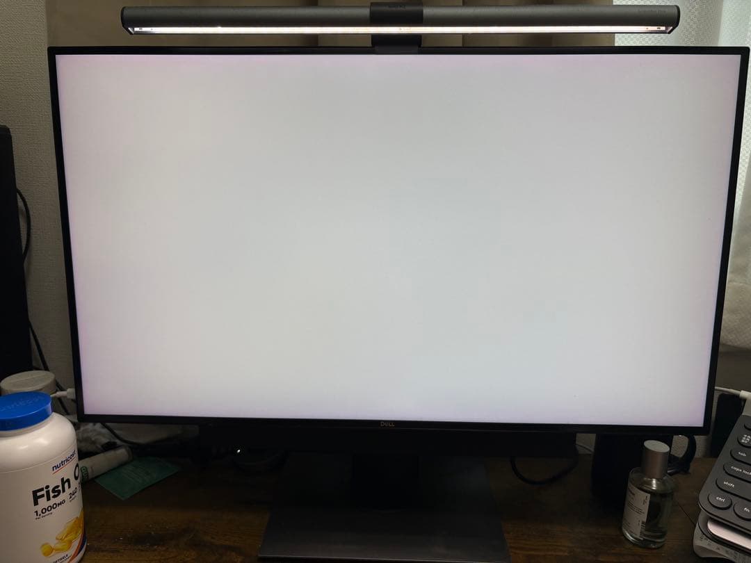 DELL U2720QMディスプレイ本体、AC511Mスピーカー付き