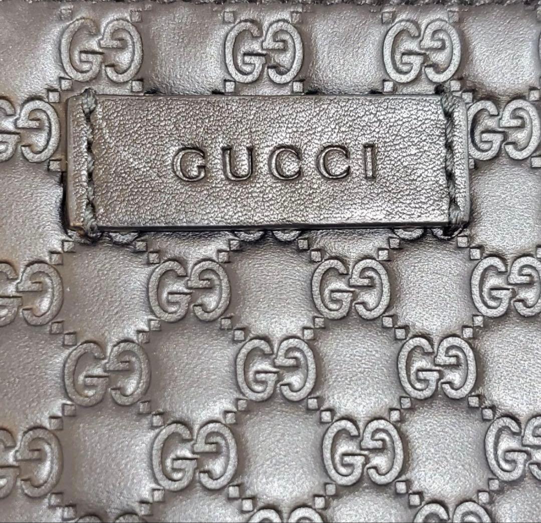 最終！早いもの勝ち美品　GUCCI キーリング付き  カードケース 財布
