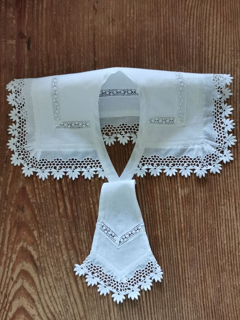 アンティークフランス 花のギュピールレース 付け襟 ＆ジャボ お揃い２点セット