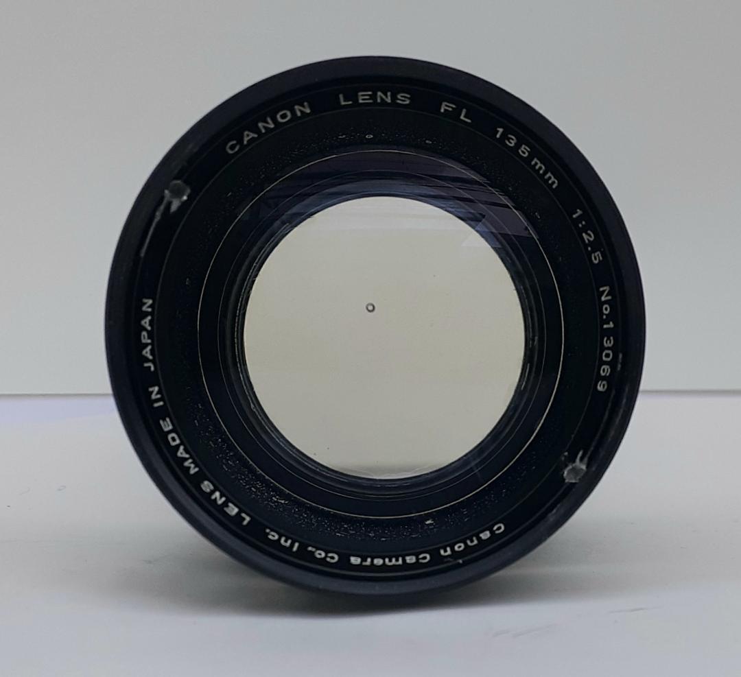 シャッター優先とプラグラムモードが選べてサクサク撮れる「Canon T70」