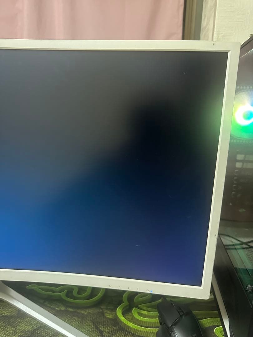 HKC 34インチ　湾曲モニター 大画面