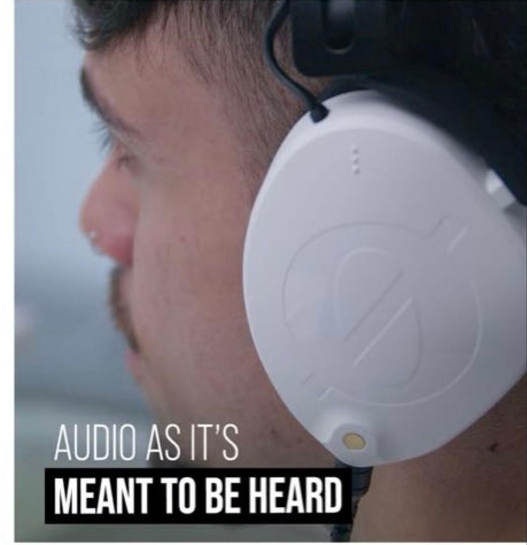 新品　RODE NTH-100 ホワイト 有線ヘッドホン