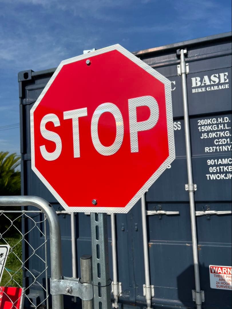 STOP アルミサイン