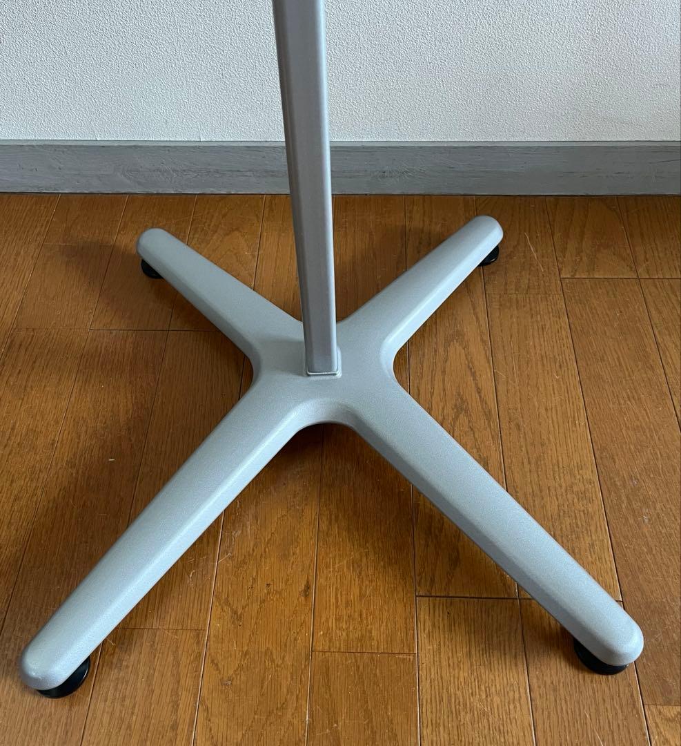 オカムラ Alt Cafeサイドテーブル　シンプルモダン ミニデスク　美品　白