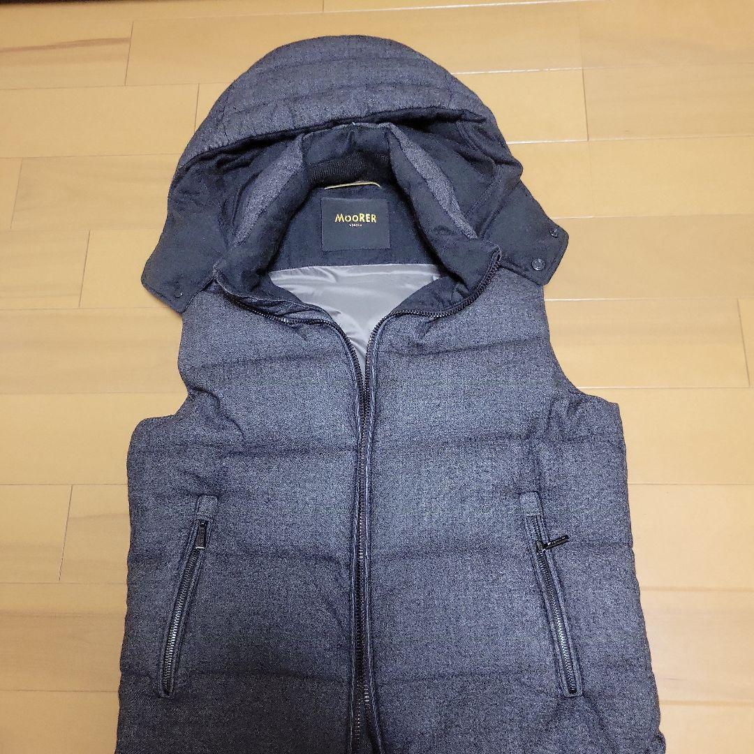 時間限定値下げ Moorer フード付きダウンベスト