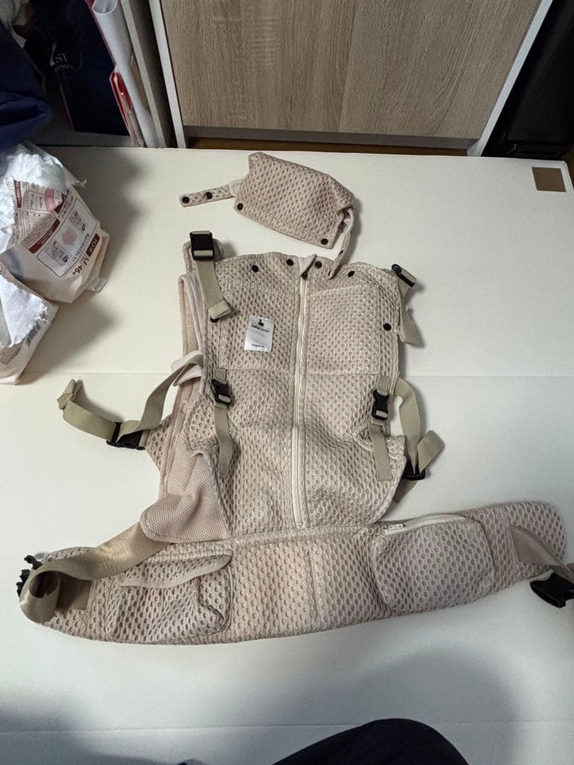 ベベスワン メッシュ 抱っこ紐 ベージュ