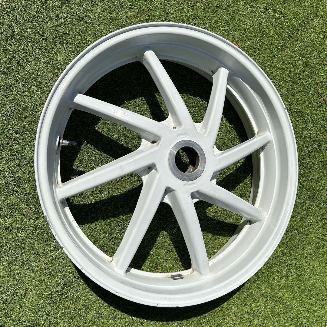 ＶＦR 400 nc30 リアホイール