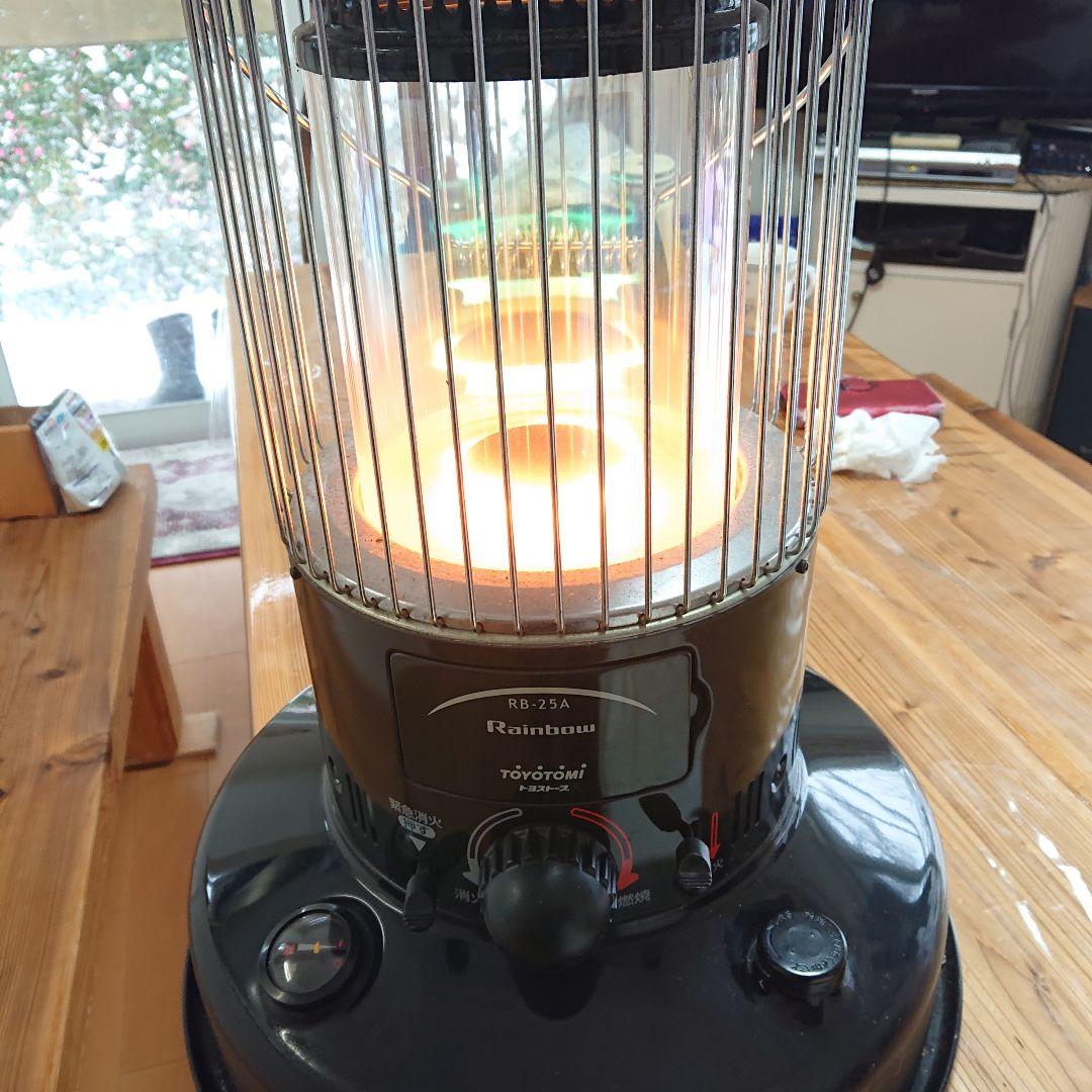 トヨトミTOYOTOMI RB-25A ストーブレインボーまあまあ綺麗