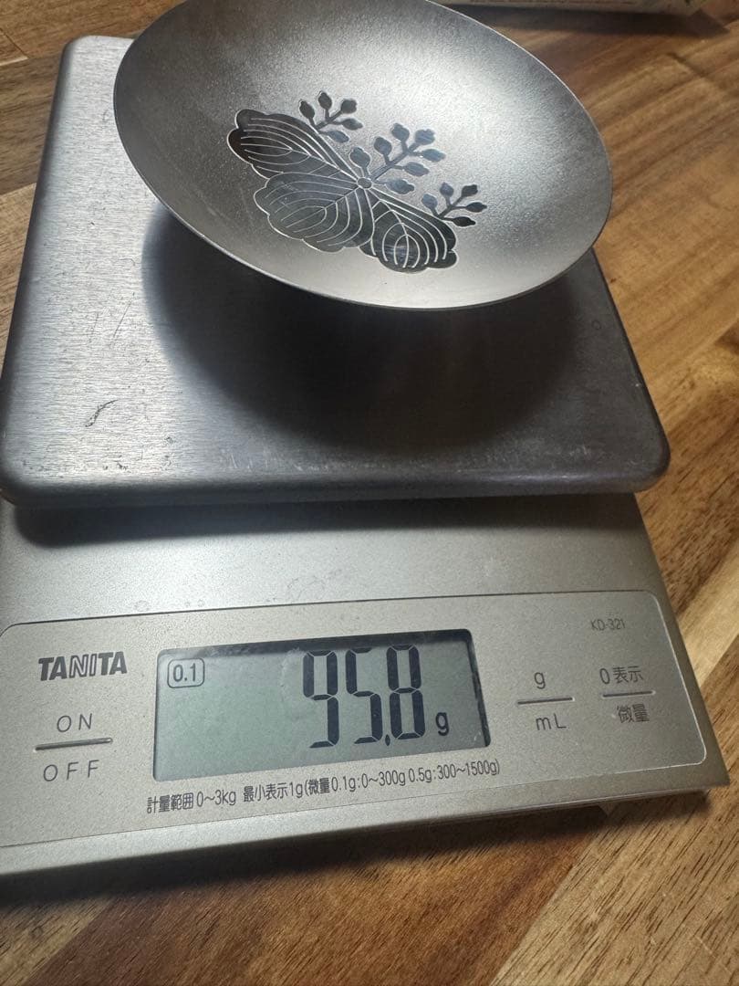 銀の皿 95.8g