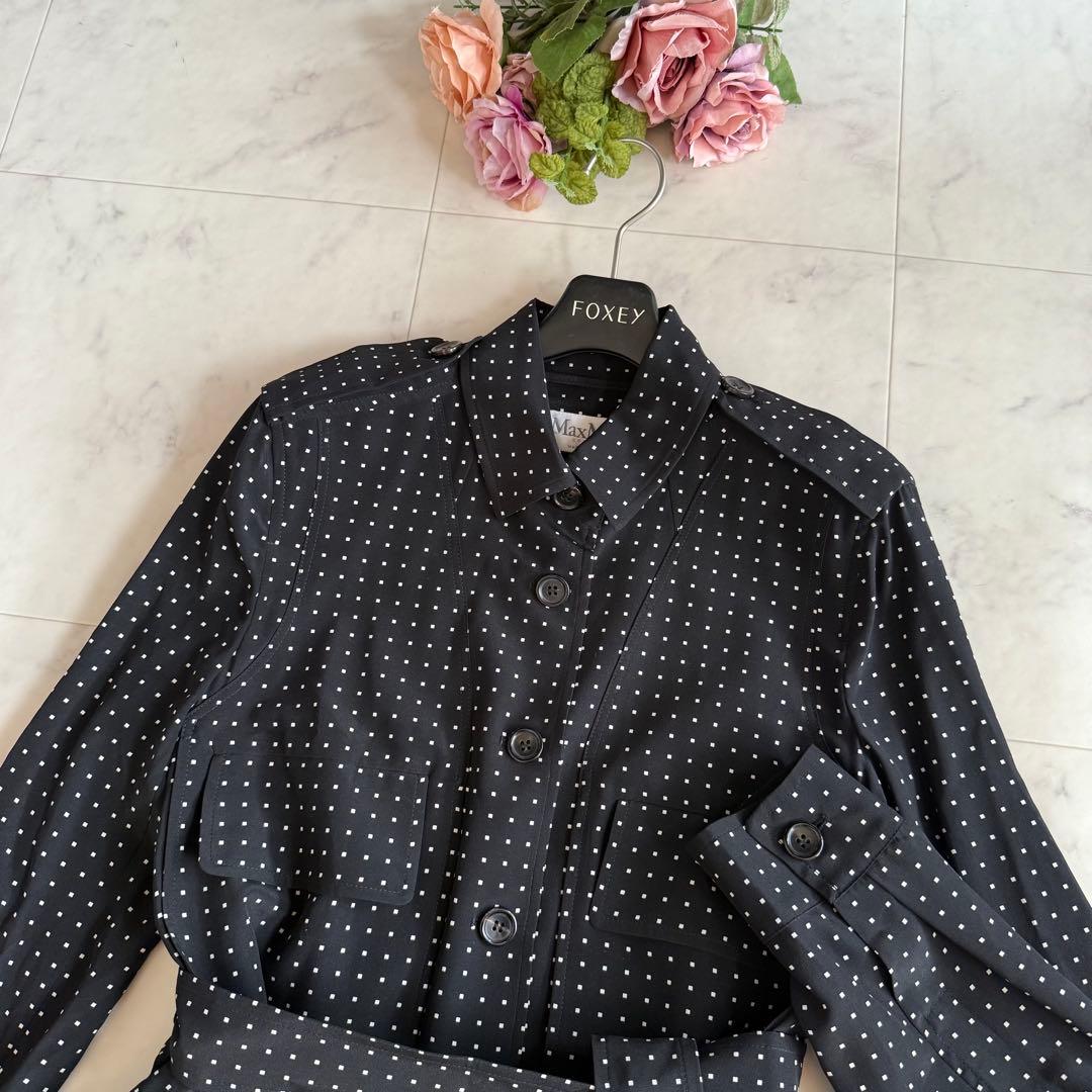 極美品★マックスマーラ 白タグ 近年 シルク100% ベルト付コート 42 黒