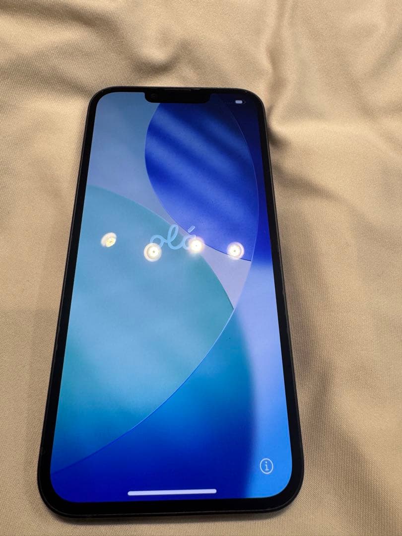 Apple iPhone 16e ブラック　ほぼ未使用