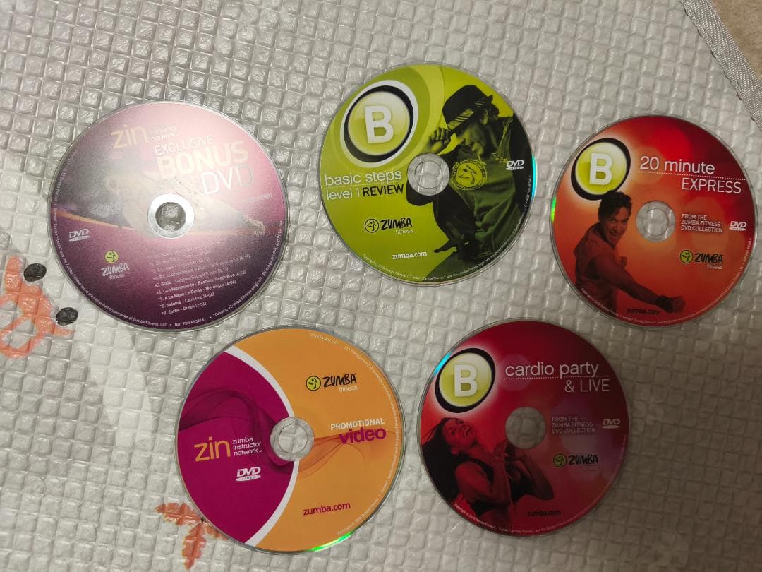 ZUMBA DVD セット販売 大量