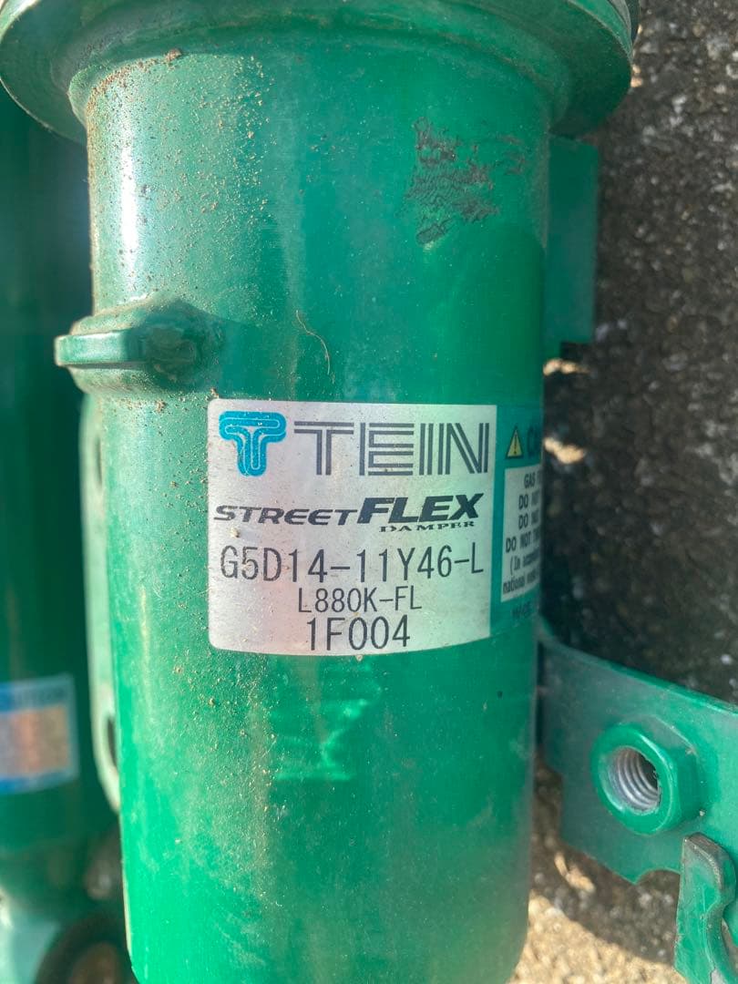 l880kコペン　車高調　TEIN　l700ミラ