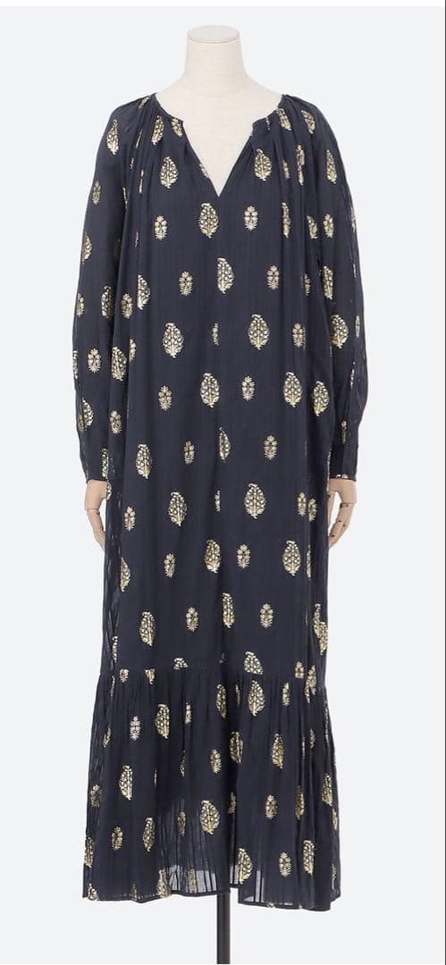 ヌキテパCOTTON DOBBY PRINT NECK GATHER DRESS