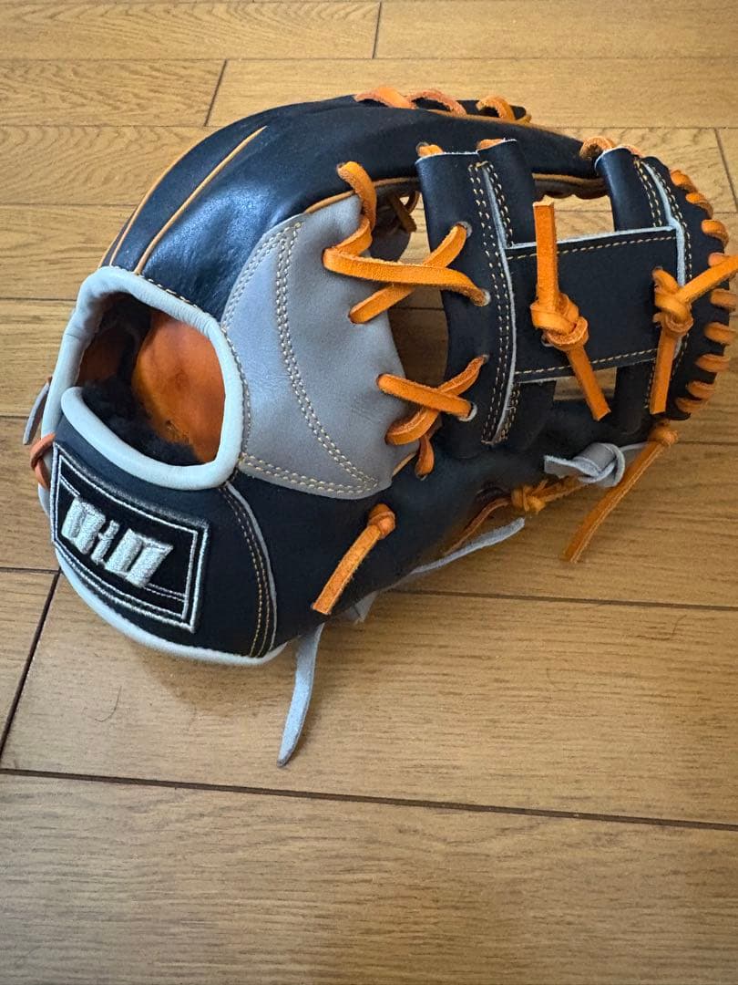 ジ*ー様 DiO 硬式野球グローブ 黒/オレンジ