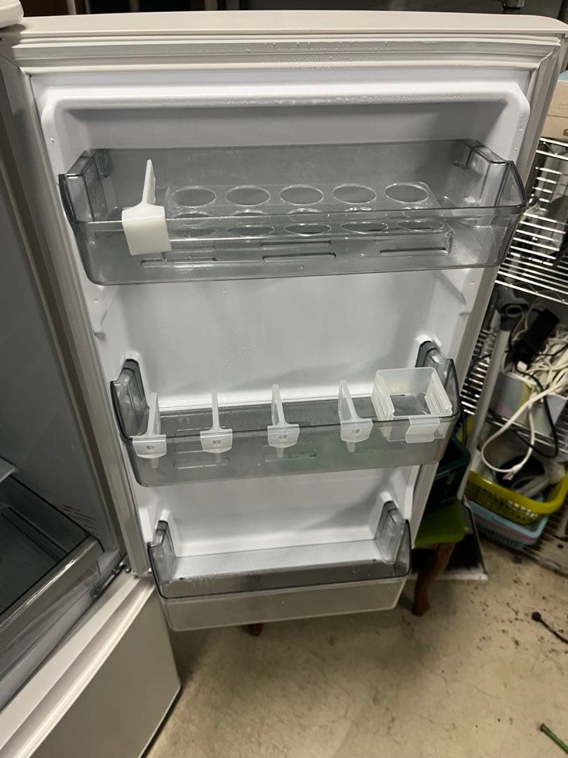 三菱 冷蔵庫 MR-P17H-W168L 2023年製 美品