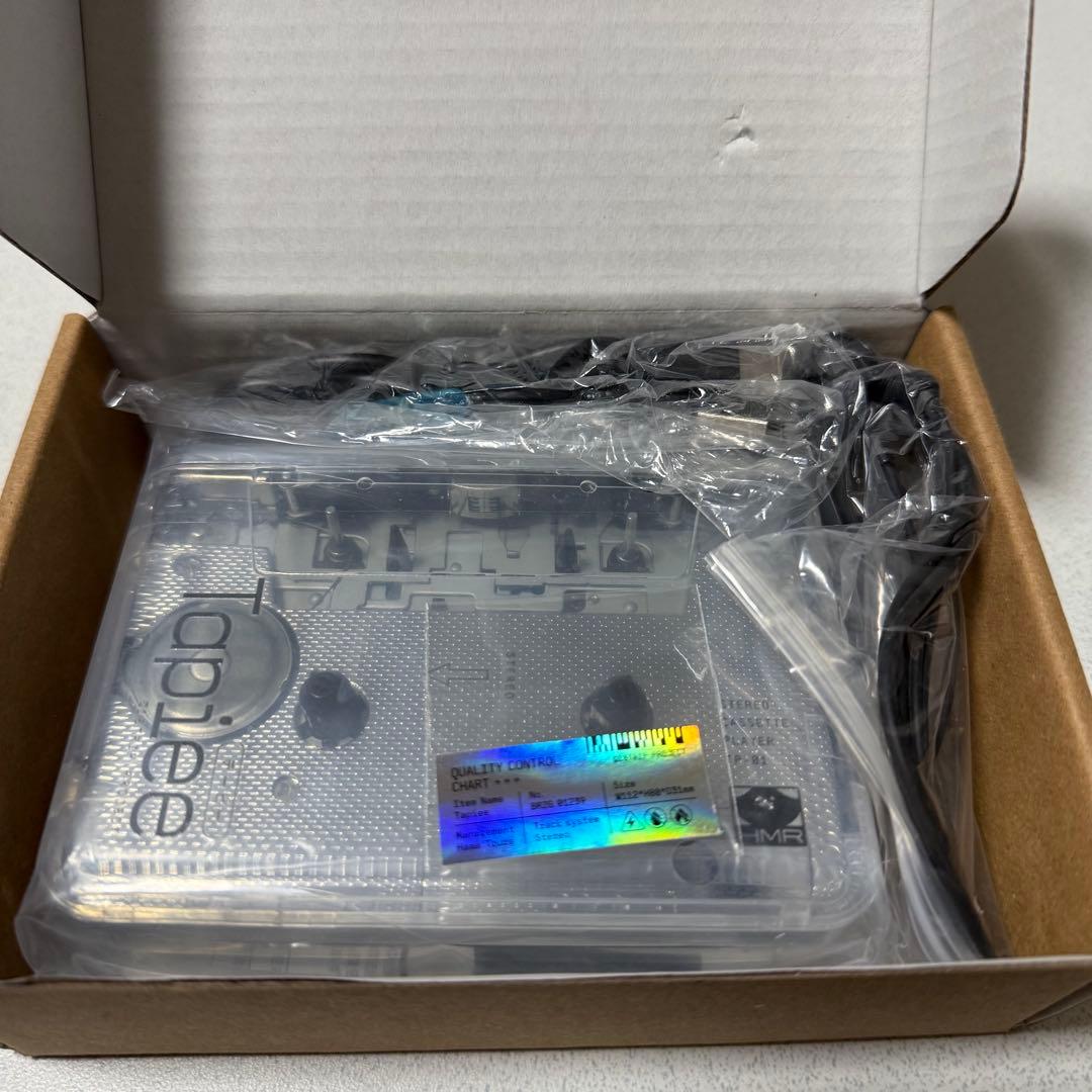 18TRIP HAMAツアーズ オフィシャルカセットプレイヤー『Tapiee』