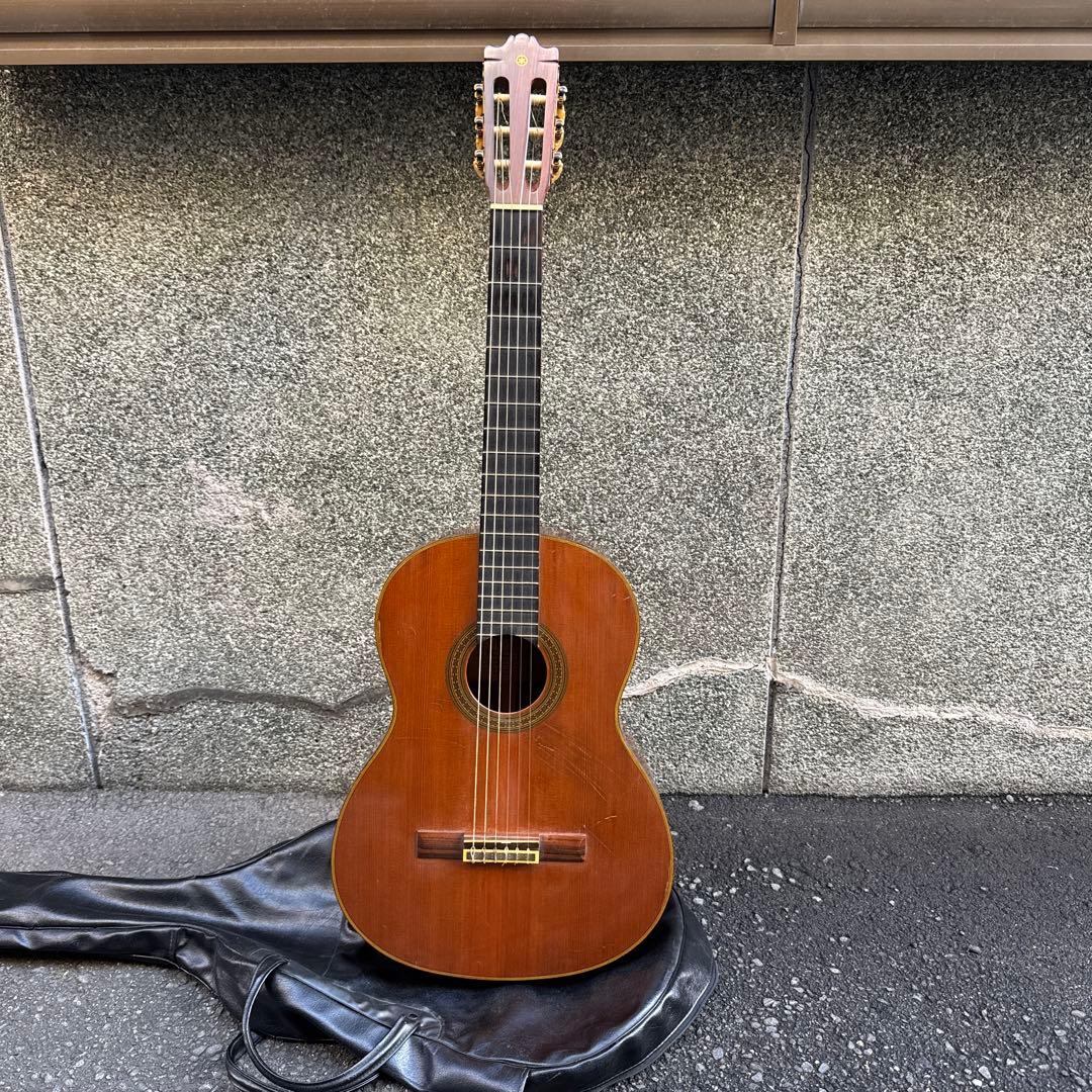YAMAHA C-300 トップ単板 クラシックギター ガットギター ヤマハ