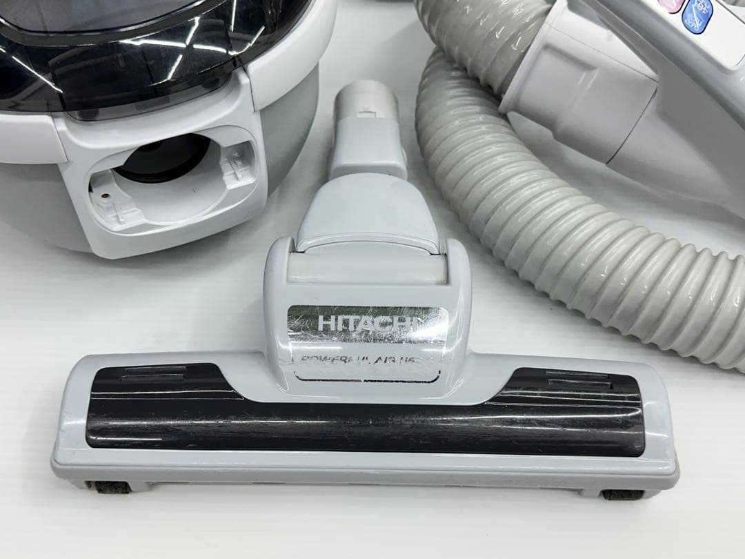動作保証品　2023年製　本体　日立　掃除機　CV-VBK71 中古 セット