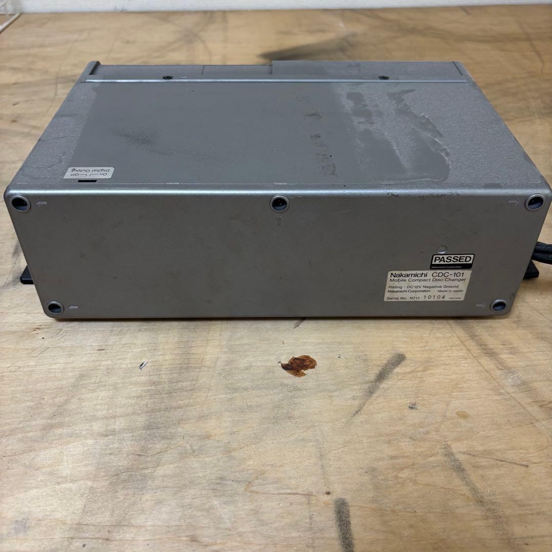 Nakamichi CDC-101 モバイルCDチェンジャー