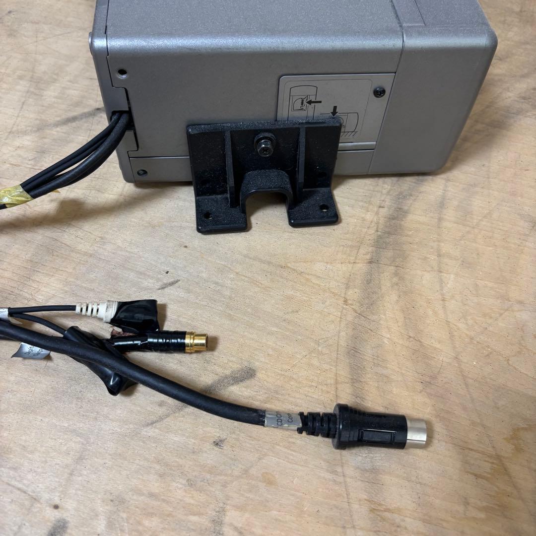 Nakamichi CDC-101 モバイルCDチェンジャー