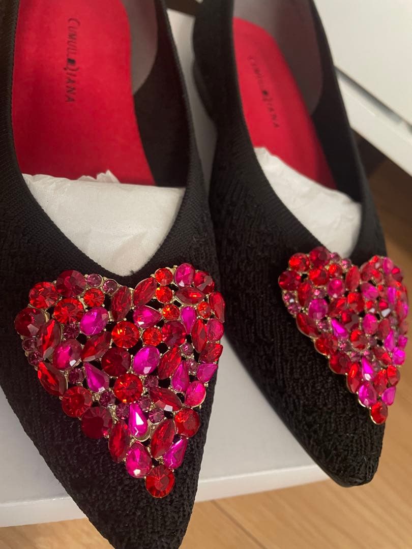 ぴ　新品★ダイアナ24.0ハートビジュー付きニットフラットシューズ
