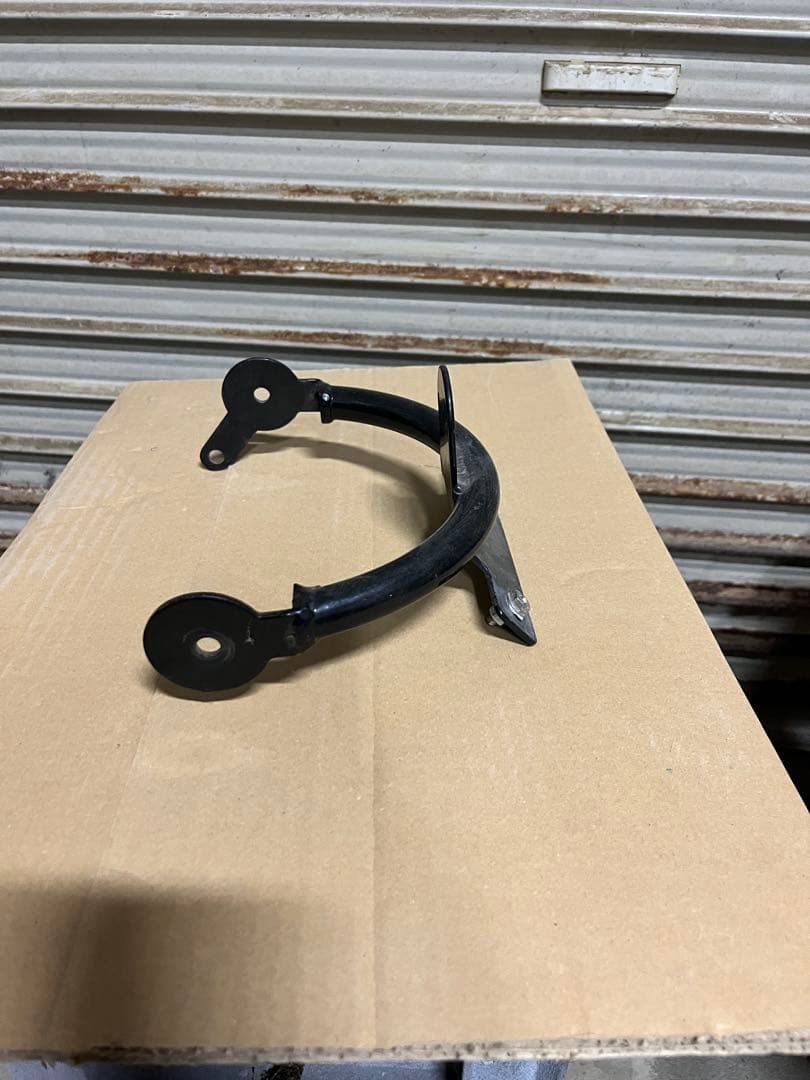 sr400 ボルトオン　ループフレーム