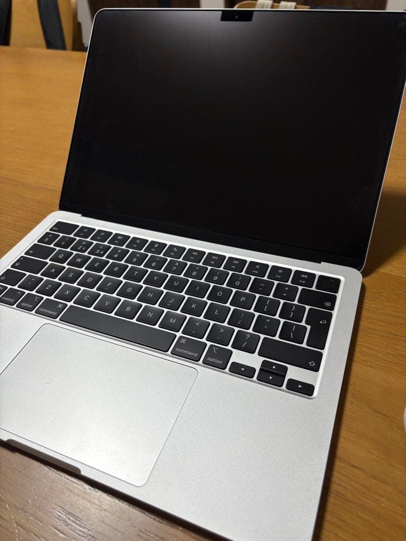 らりるれろ様 MacBook Air M2 1TB / 16GB 13インチ