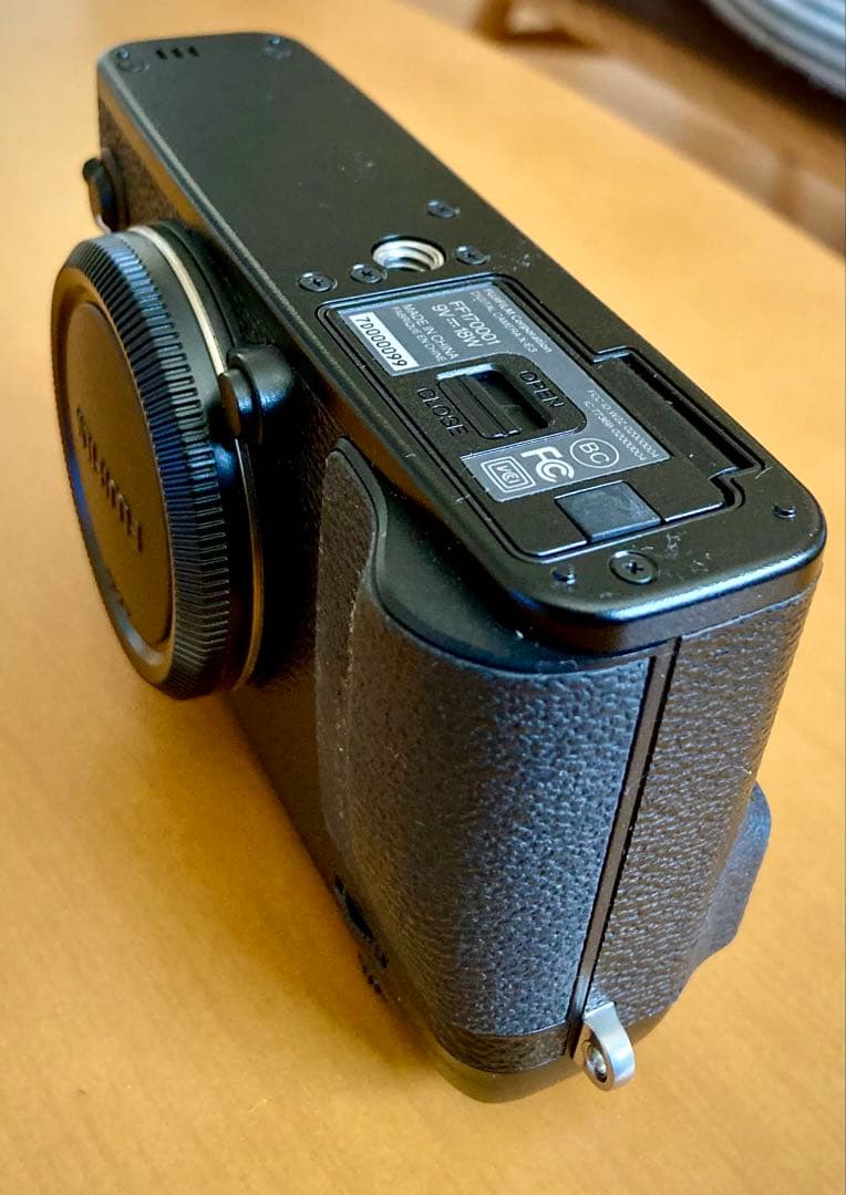富士フイルム FUJIFILM X-E3 ボディ