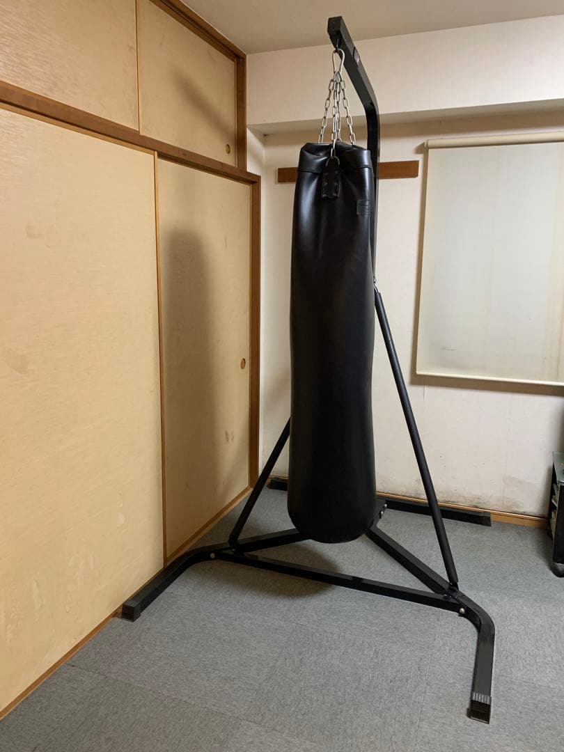 サンドバッグ　ボディメーカー　引取り限定！