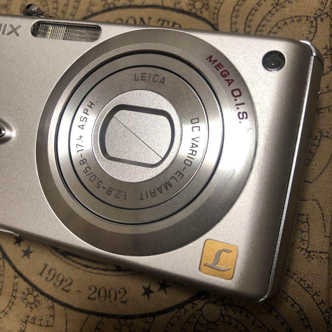 完品 Panasonic DMC-FX8 デジカメ コンデジ 美品