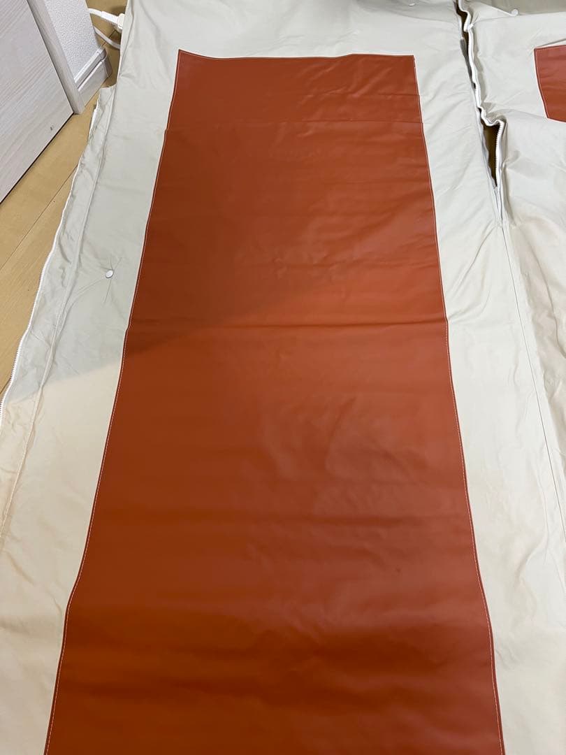 EUROPEAN LUXURY TREATMENT サウナ 岩盤浴マット