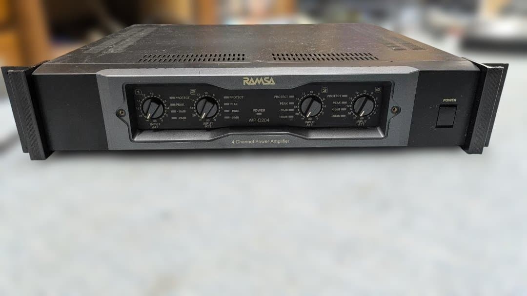 Panasonic RAMSA 4chデジタルパワーアンプ WP-D204