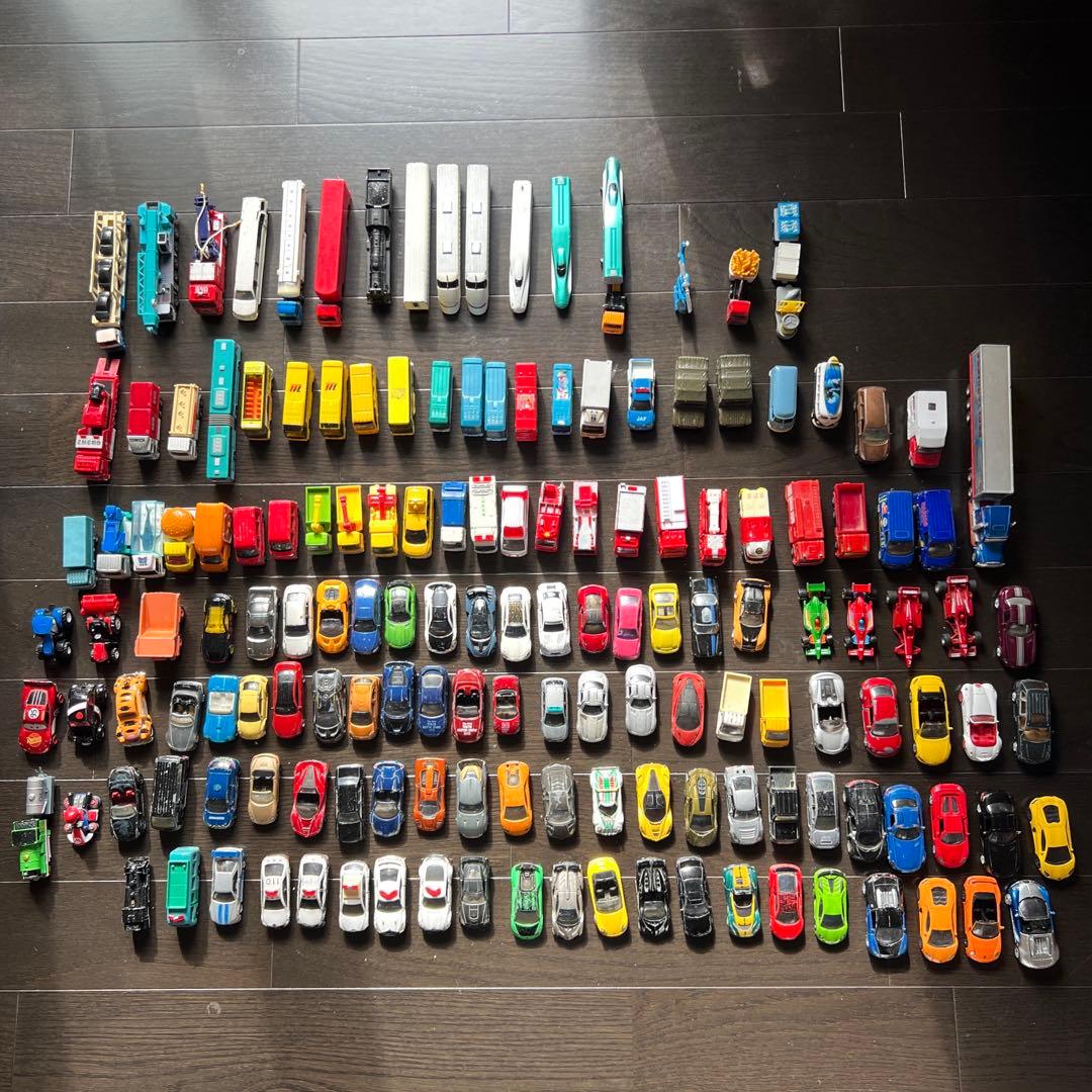 トミカ　siku(ジク) ミニカー　155台　まとめ売り